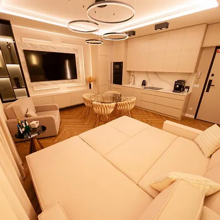 Royal * Гданьск